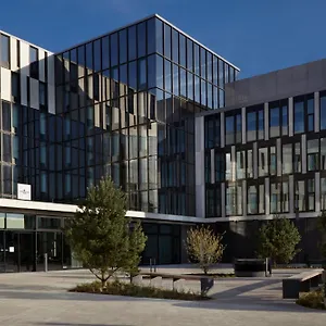 *** Aparthotel Candlewood Airport By Ihg Germany