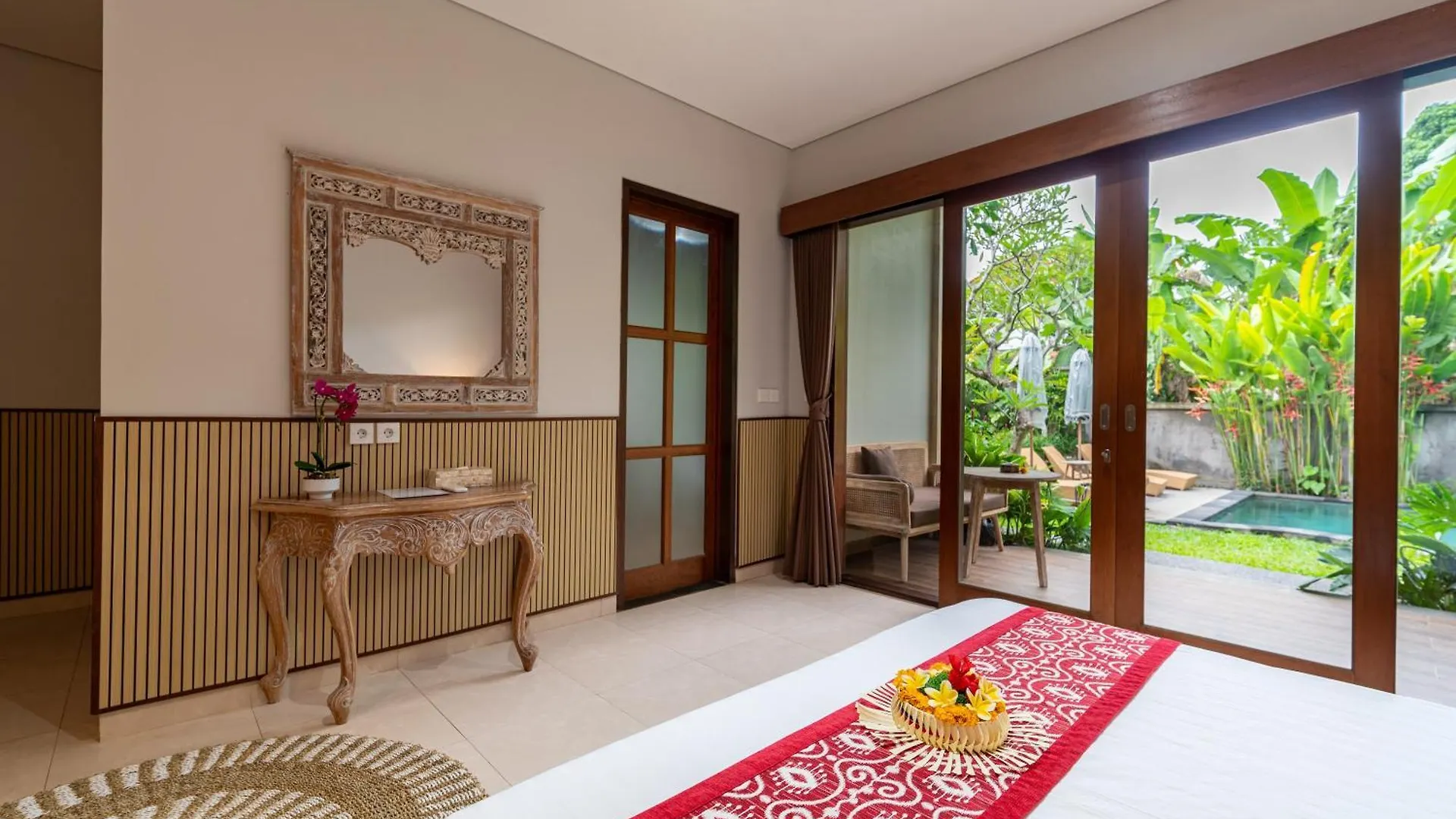 Narada Suite & Villa ウブド 0*,
